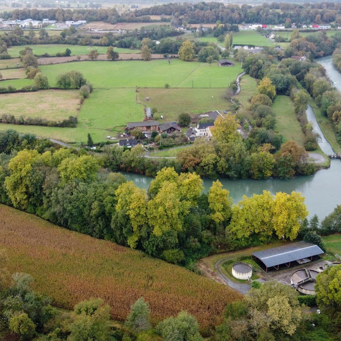 Gite Les Petits Chemins Ledeuix Eksteriør bilde